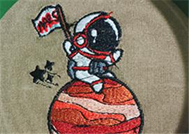 太空人家庭團體服電腦刺繡